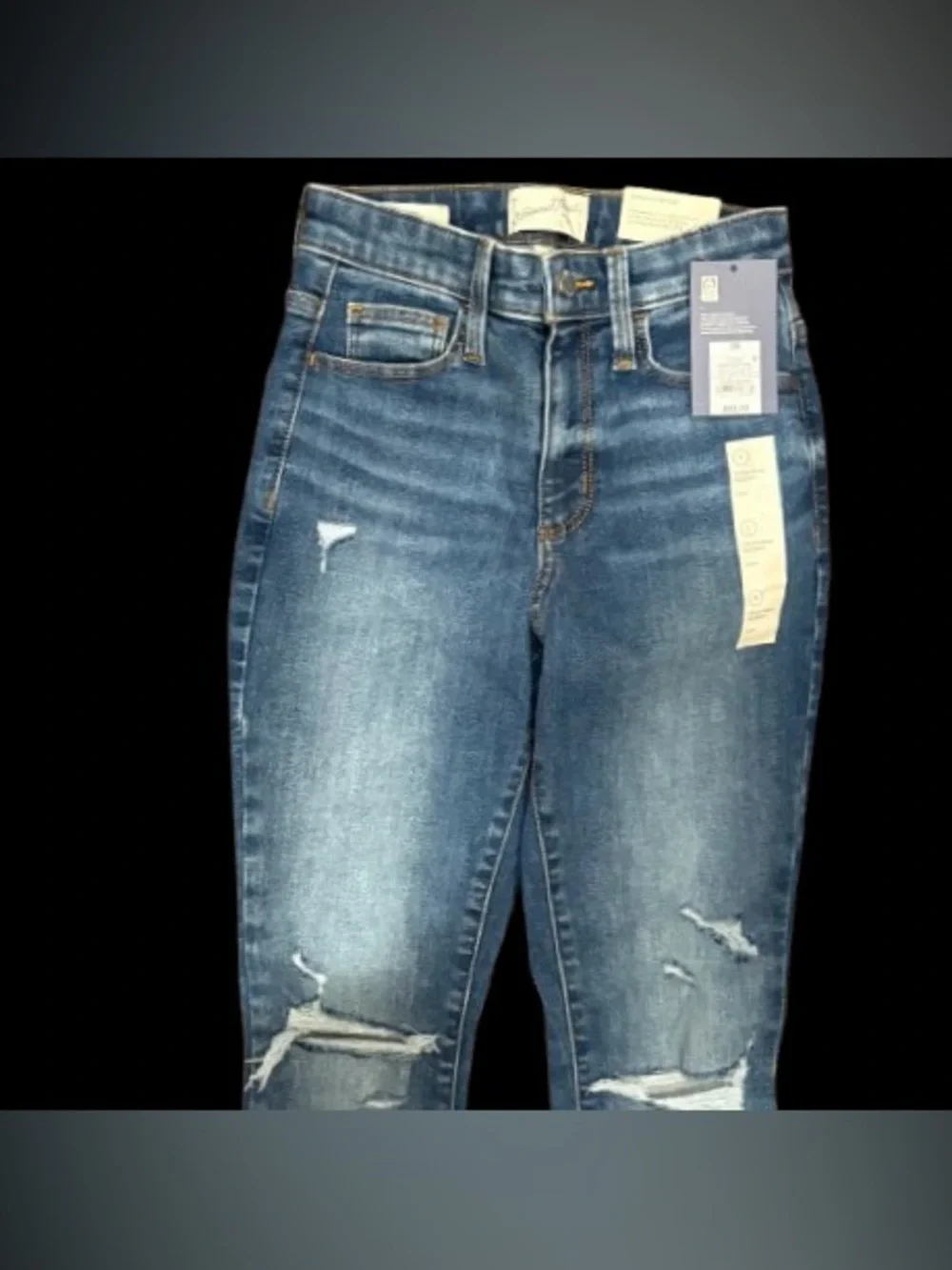 Women’s Universal Threads Skinny Distressed Jeans - Mid Wash